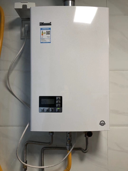 燃氣熱水器在打開水閥后，脈沖不打火怎么辦?