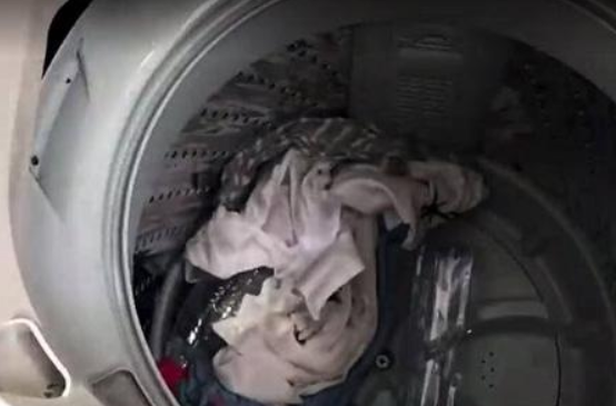 海爾洗衣機e2是什么故障?