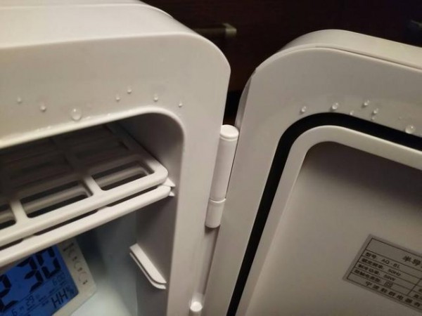 冰箱風扇響怎么回事？