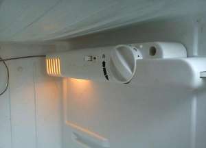 冰箱門沒吸力了怎么解決 冰箱門關不嚴解決方法