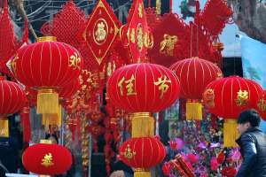 春節(jié)期間手機(jī)磕破導(dǎo)致無法使用，應(yīng)該怎么辦？