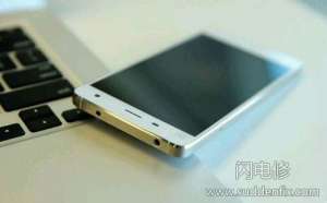 手機(jī)這樣用，看完我真的怕了！