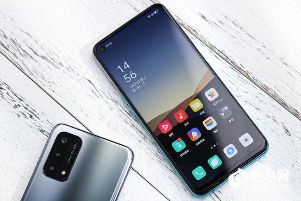 手機掉水里了還能用嗎？